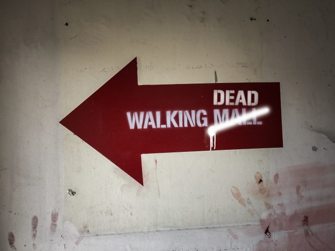 Are you a "Dead" fan?