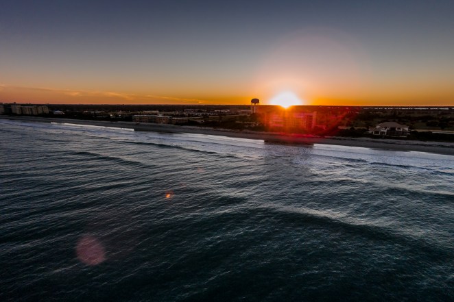 I know, it's not the most traditional image of Thanksgiving.  Just another thing I'm thankful for (we missed the first big storm).